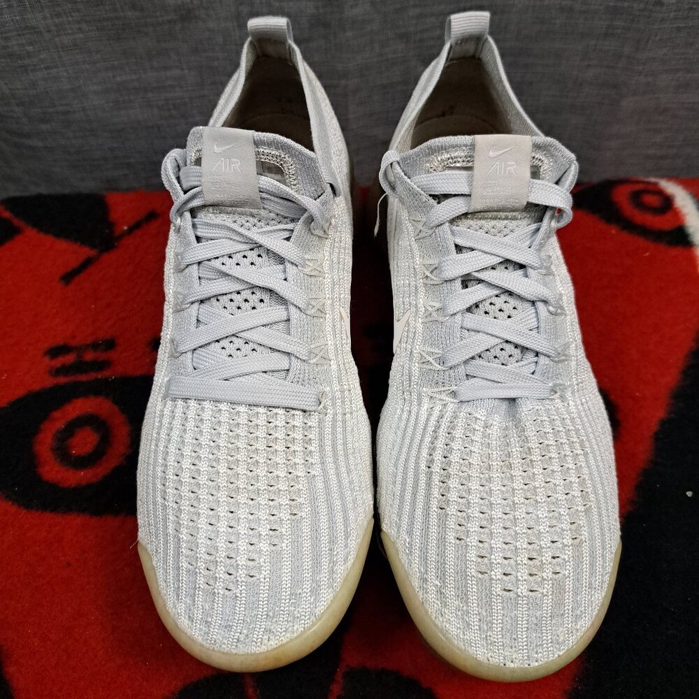 %Size 6.5 Nike Air Vapormax Flyknit 3 “Pure Platinum” (AJ6910-100) Women / A 24 - Picture 3 of 13